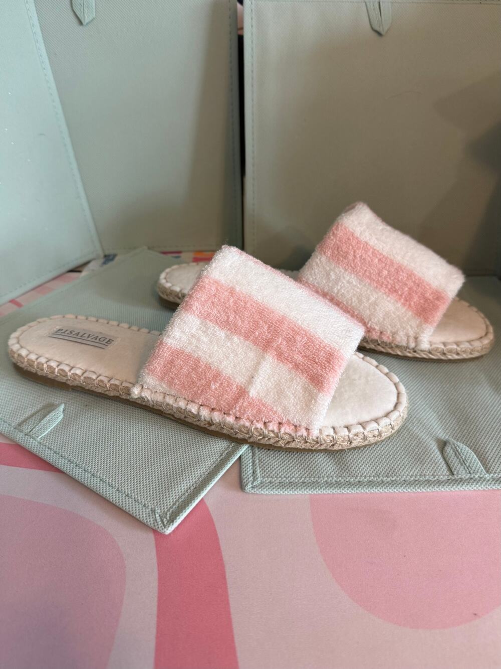 PJ Salvage The Resort Striped Essential Slide slippers pink white sz 9 NWT